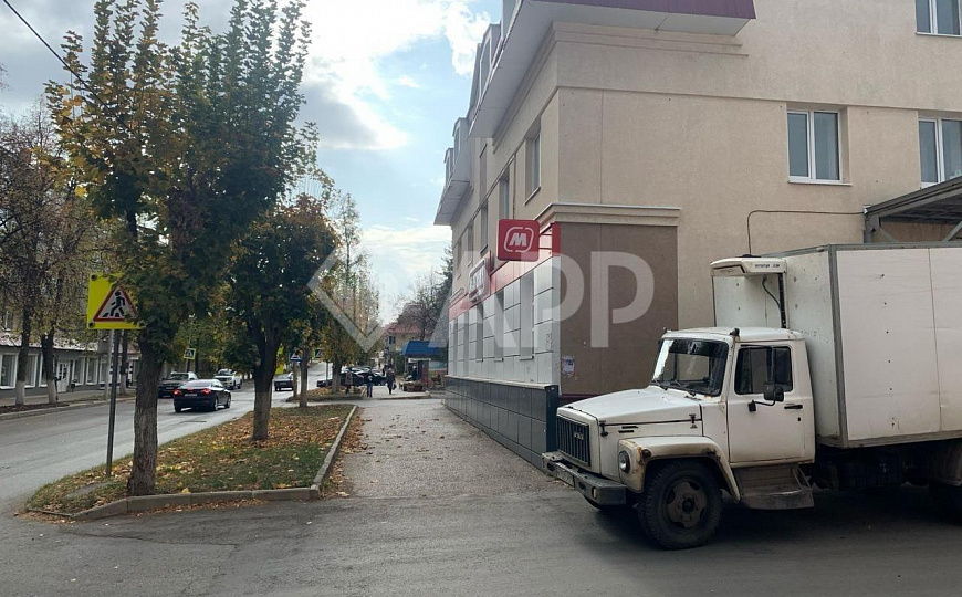 Сдаю помещение в отличной локации высокий трафик фото