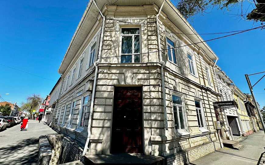 Продажа здания 1272,8 с землей в историческом центре гор. Самара фото