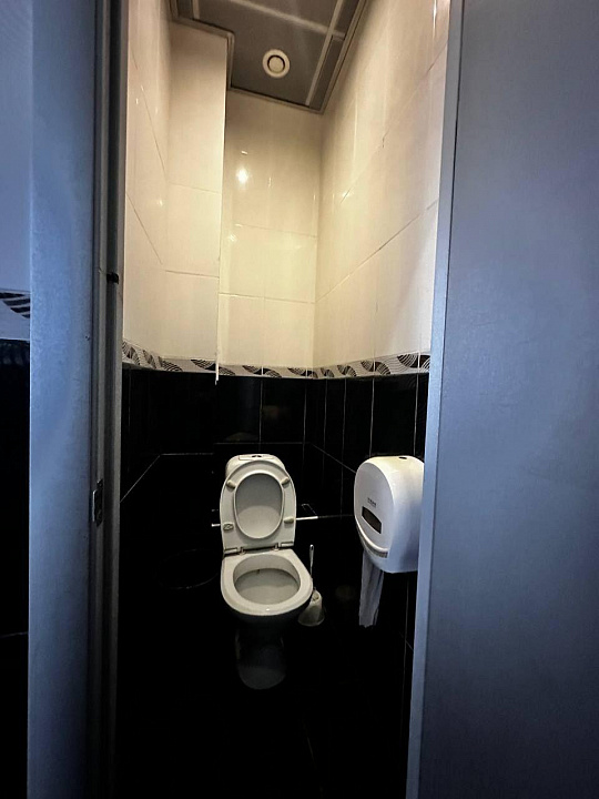 Аренда 272 м2 в новом здании в центре г.Новокуйбышевска фото