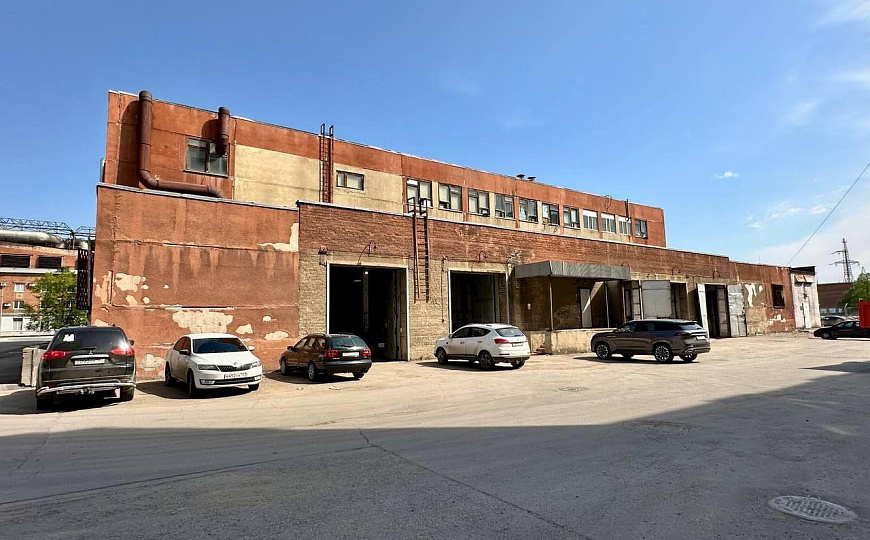 Производственно-складское помещение 687 м2 фото