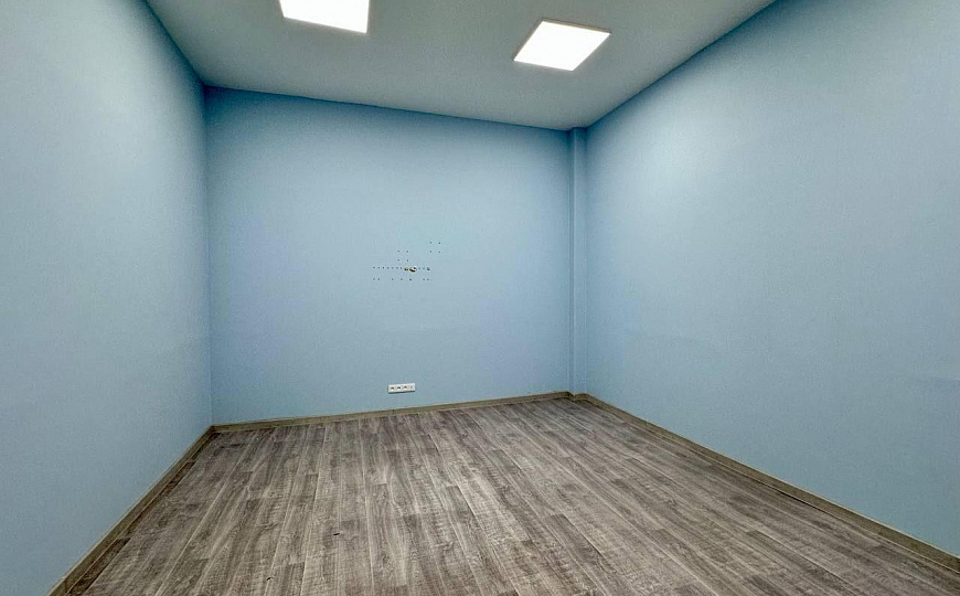 Производственно-складское помещение 687 м2 фото