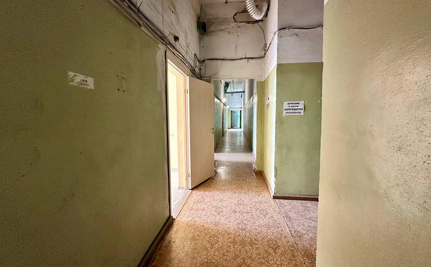 Производственно-складское помещение 687 м2 фото