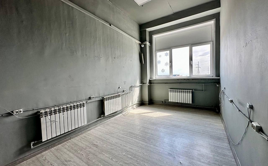 Производственно-складское помещение 687 м2 фото