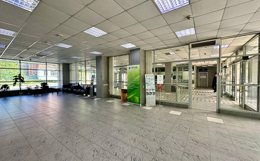 Производственно-складское помещение 687 м2 фото