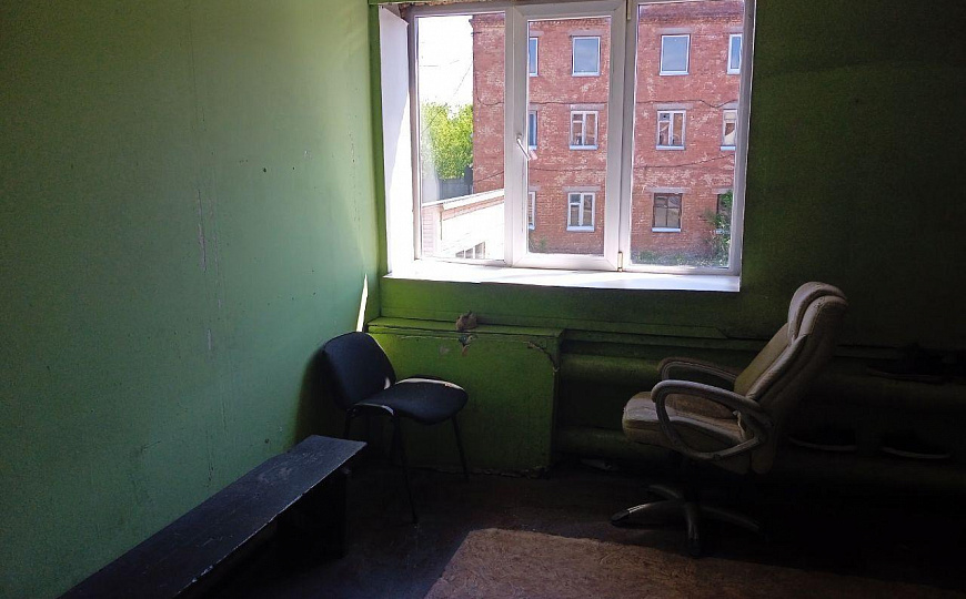 Производственное помещение со своим офисом фото