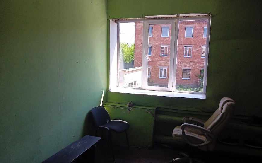 Производственное помещение со своим офисом фото