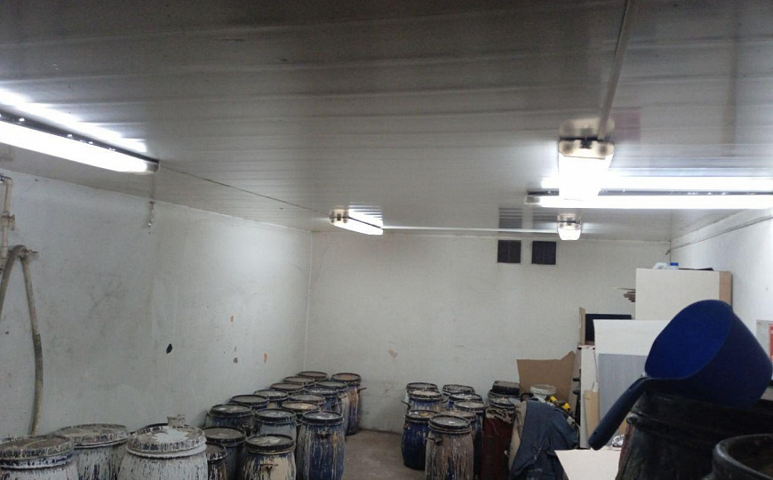 Производственное помещение со своим офисом фото