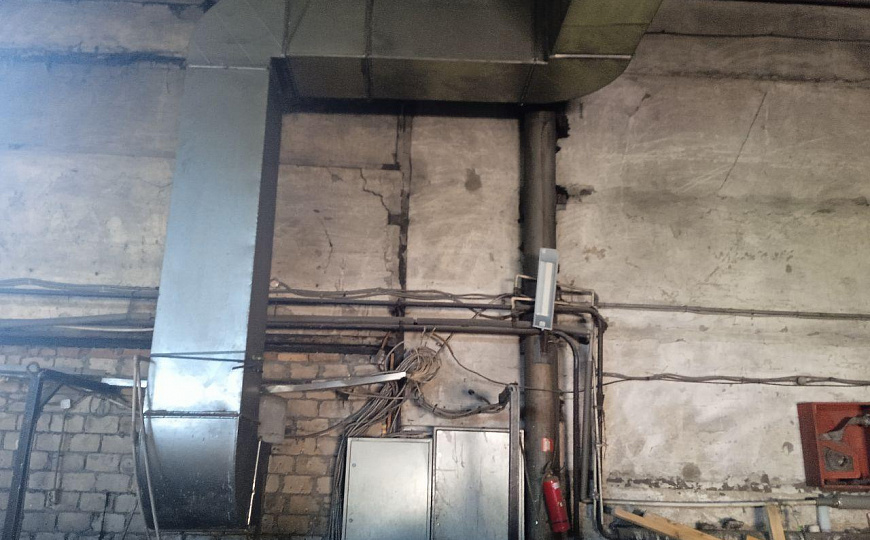 Производственное помещение со своим офисом фото