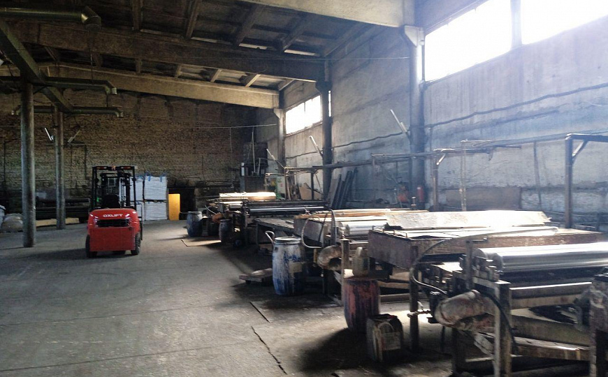 Производственное помещение со своим офисом фото