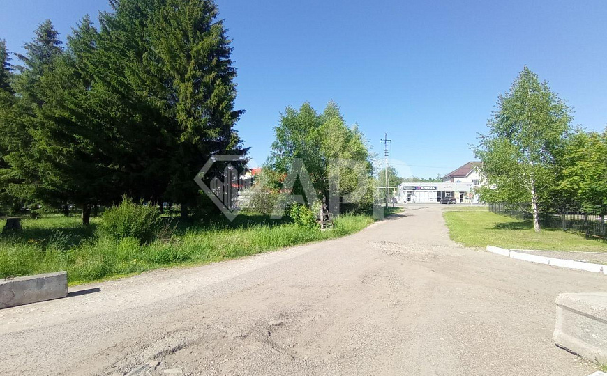 Центр,первая линия,высокий трафик фото