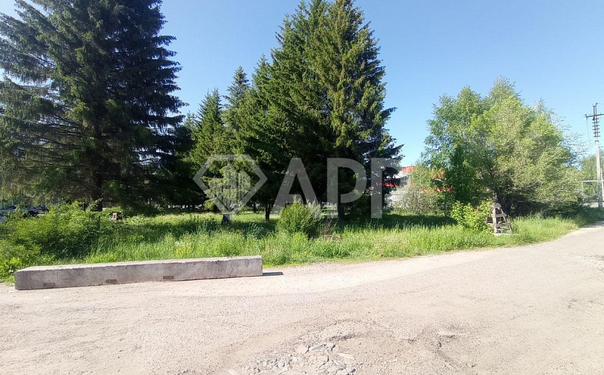 Центр,первая линия,высокий трафик фото