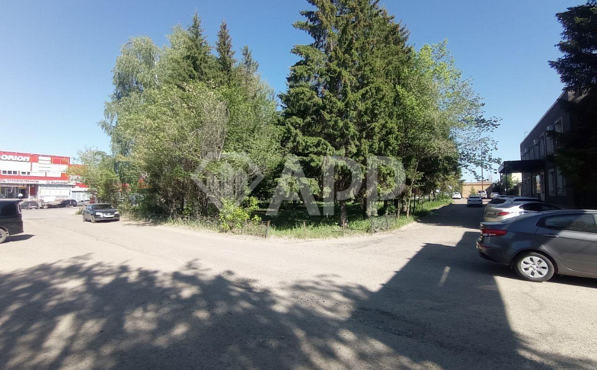 Центр,первая линия,высокий трафик фото