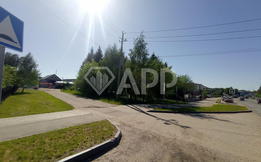 Центр,первая линия,высокий трафик фото