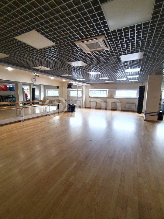 Свободного назначения, мед. центр,  магазин, спорт фото