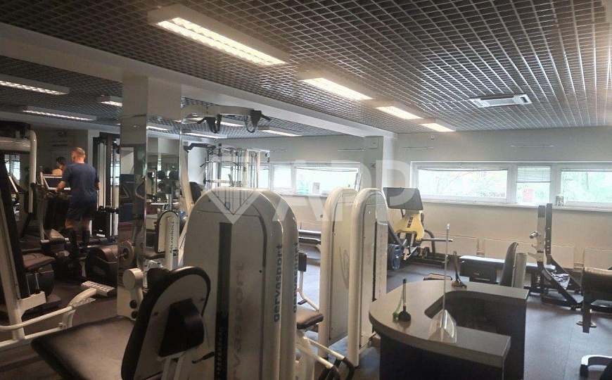 Свободного назначения, мед. центр,  магазин, спорт фото