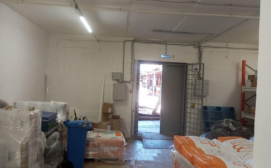 Склад свободного назначения фото