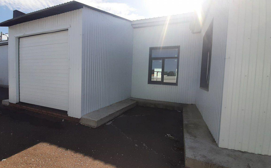 2 этажное здание в д.Байрак на Березовая 1 В фото