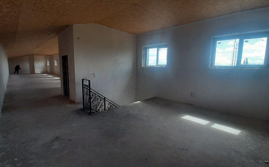 2 этажное здание в д.Байрак на Березовая 1 В фото