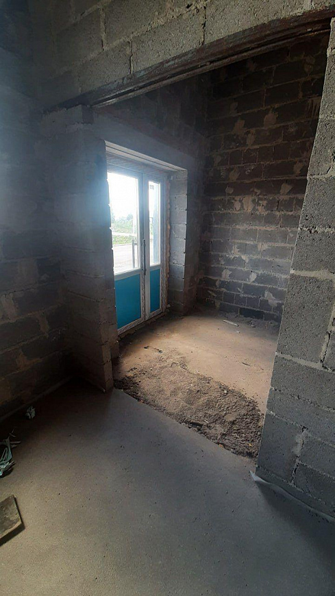 2 этажное здание в д.Байрак на Березовая 1 В фото