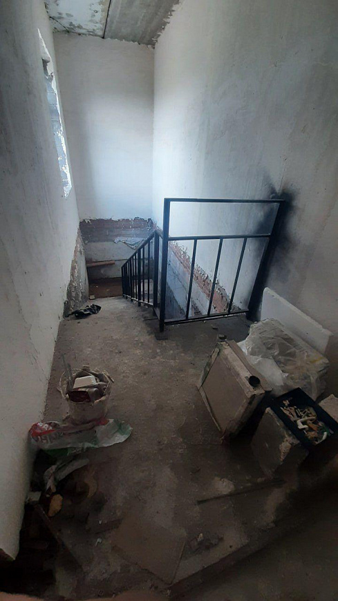 2 этажное здание в д.Байрак на Березовая 1 В фото