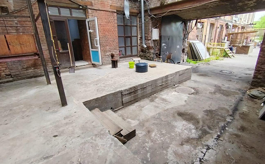 Сдам складские помещения, от 25,2 м² до  300 м (Ком. платежи входят в стоимость!!) фото