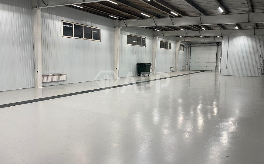 Отдельно стоящее здание 436 м² фото