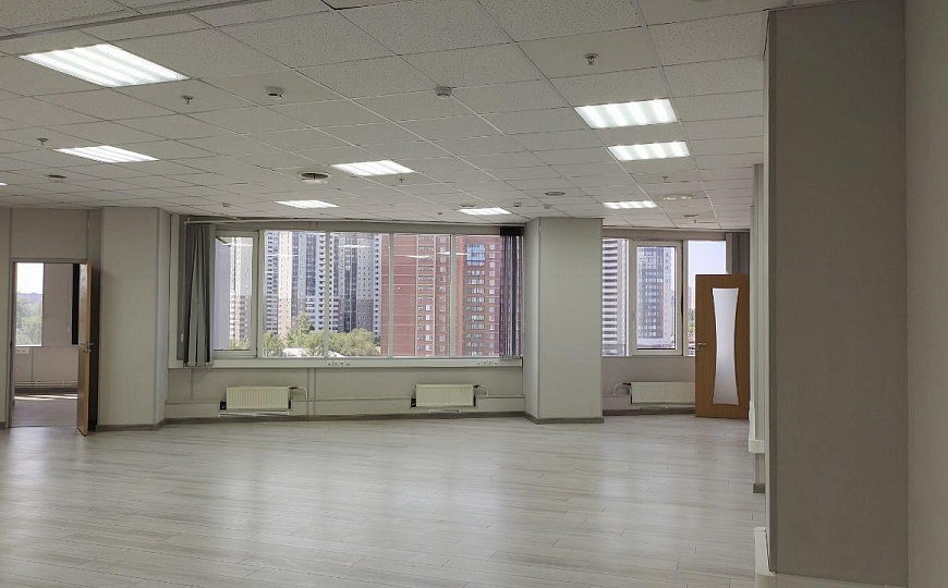 Помещение свободного назначения, 337 м² фото