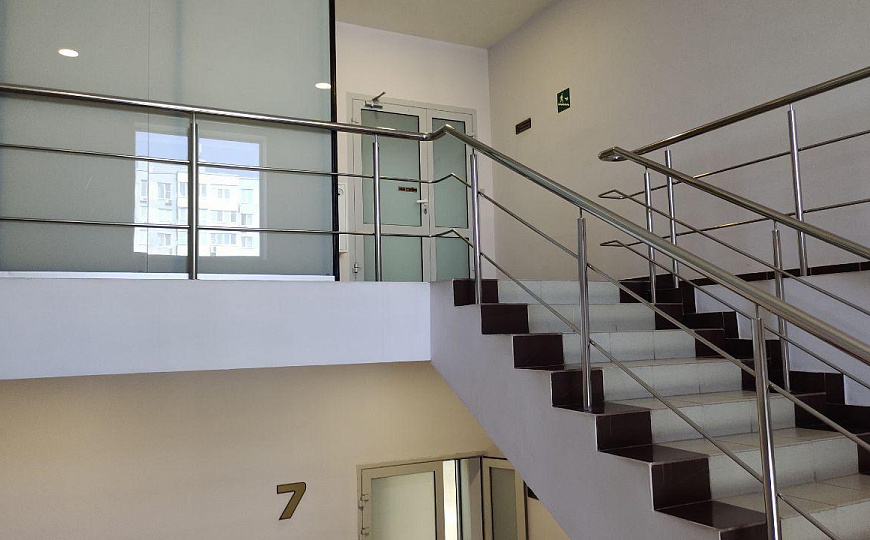 Помещение свободного назначения, 337 м² фото