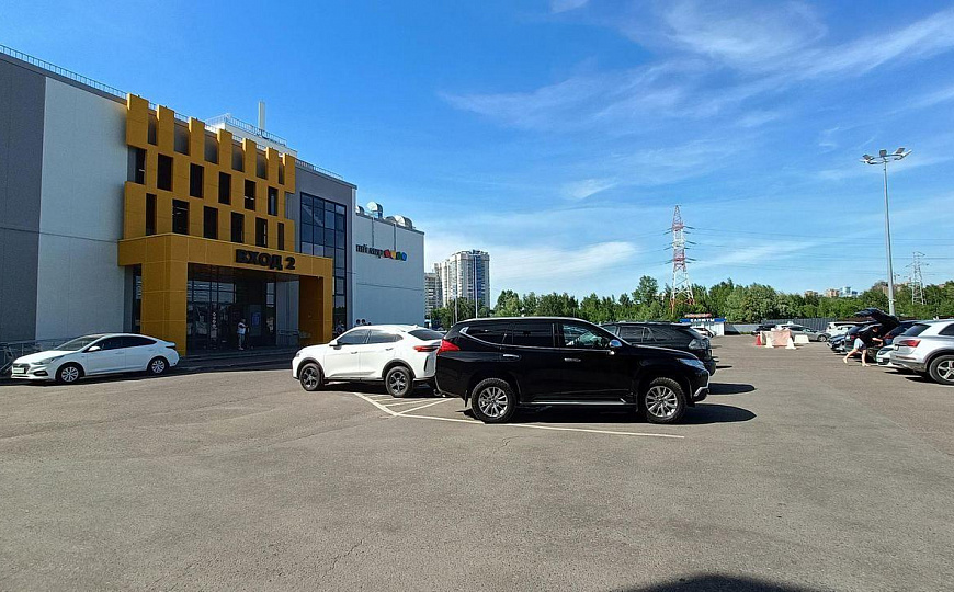 Торговая площадь, 820 м² фото