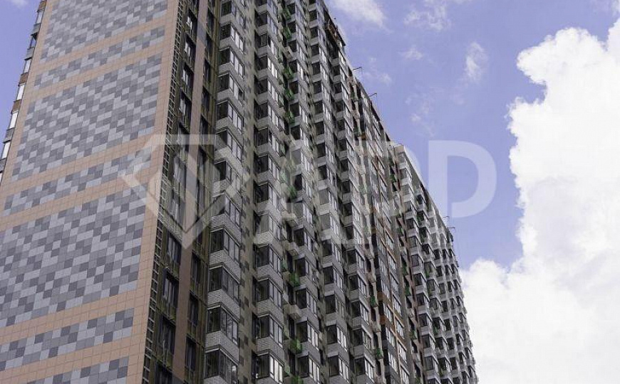 Аллея/трафик/ЖК/ фото