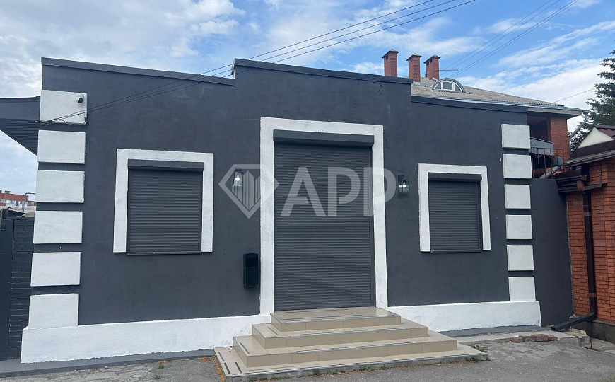 Перекресток/парковка/2входа/зона разгрузки/50квт фото