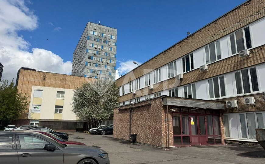 Торговое помещение в БЦ, 85,2 кв.м. фото