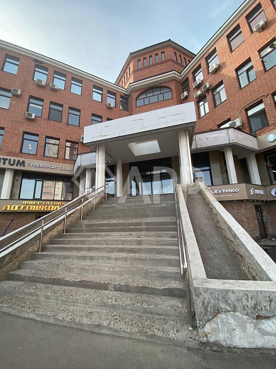 Продам помещение на 1 линии, 301,6м² фото