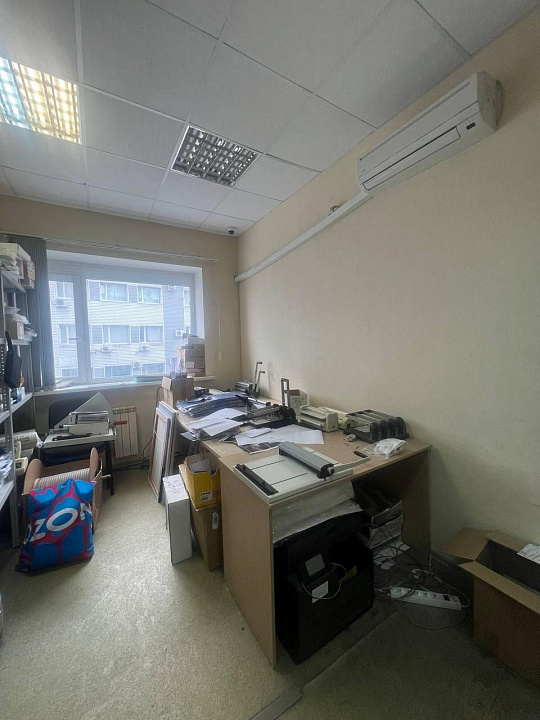 Офис в деловом центре на ул. Революционной фото