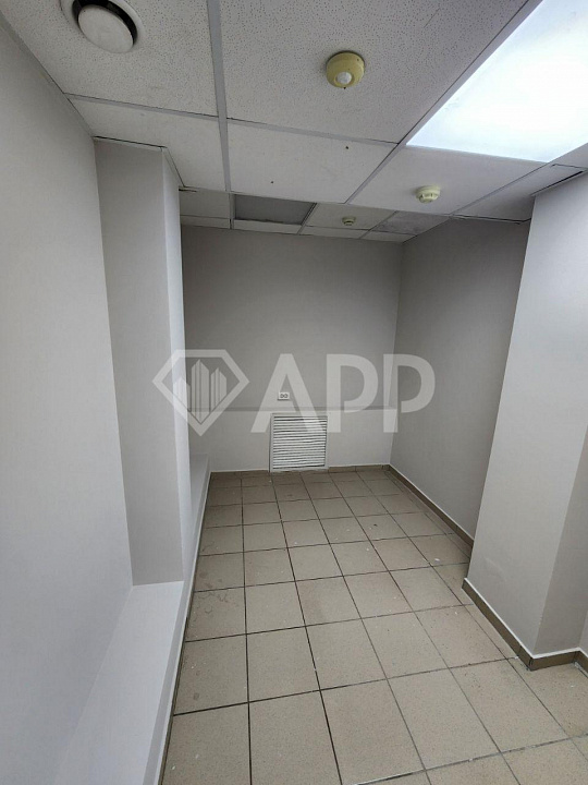 Сдаю 204м² в центре фото