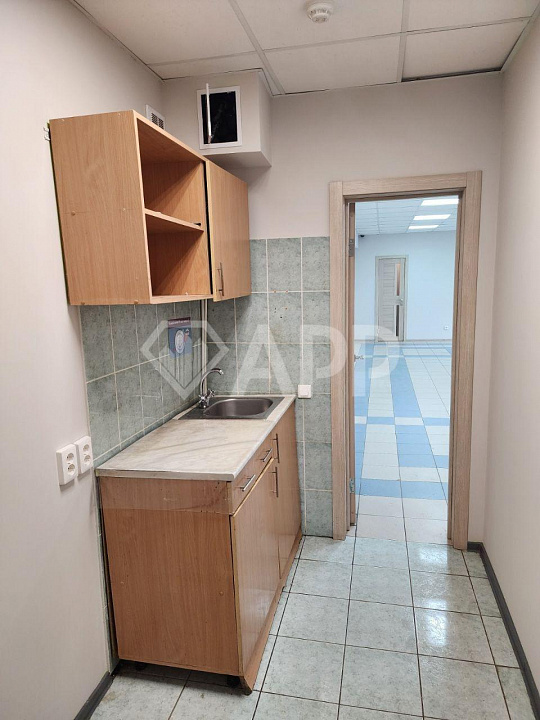 Сдаю 204м² в центре фото