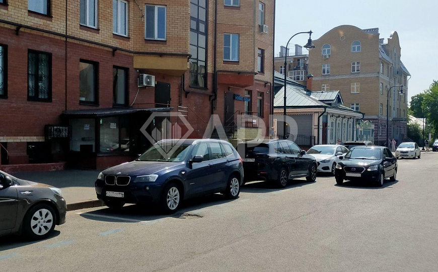 Сдаю 204м² в центре фото