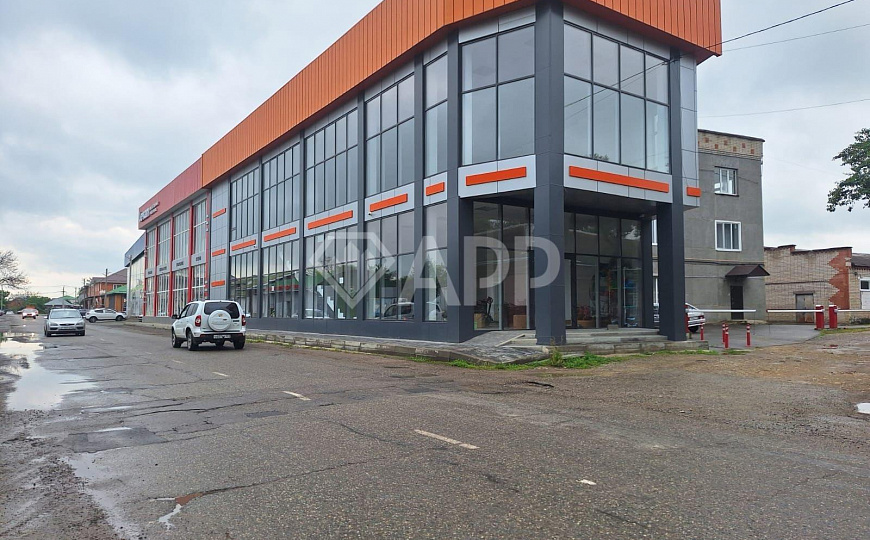 Сдам помещение свободного назначения 487 м² фото