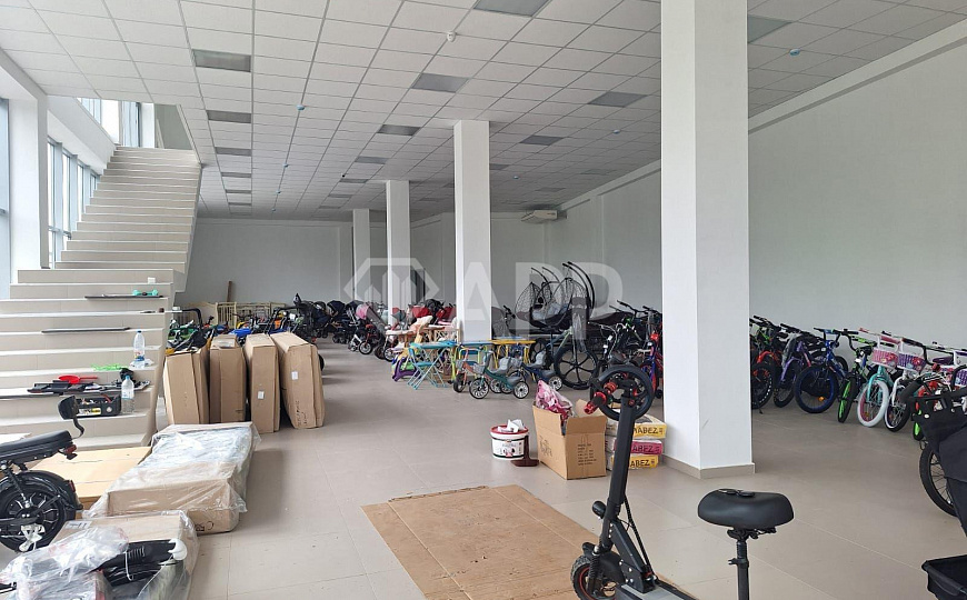 Сдам помещение свободного назначения 487 м² фото