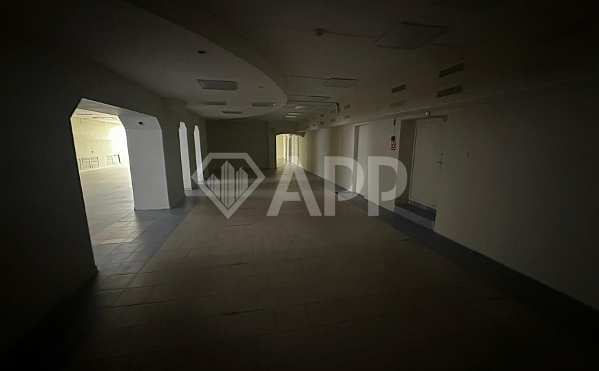 Продам помещение свободного назначения, 882,2 м² фото