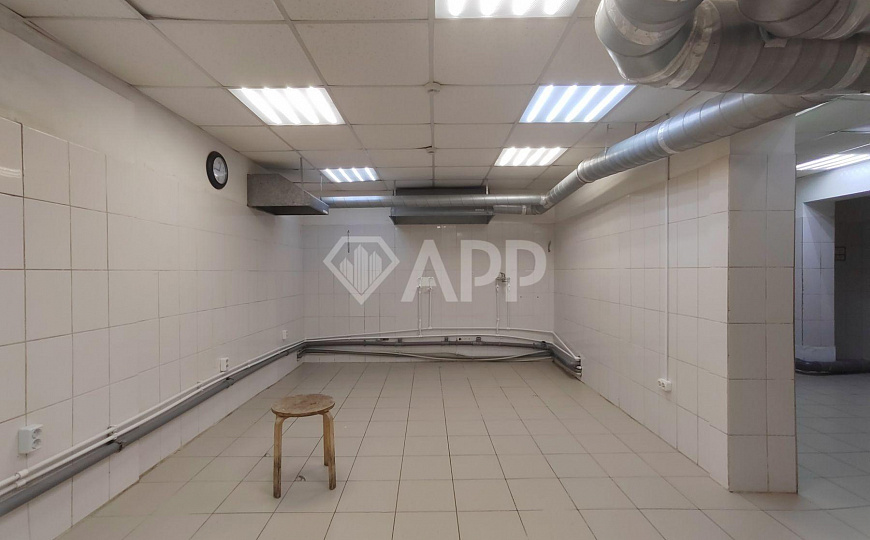 Сдаю торговое помещение, 80 м² фото