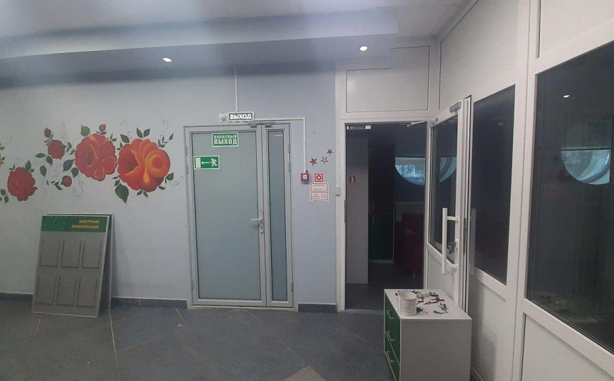 Помещение банка на Коммунистическая 85А фото