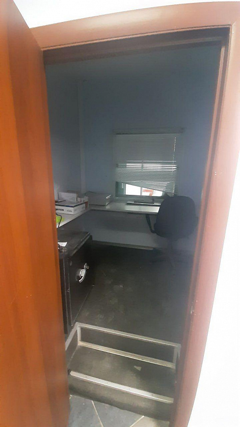 Помещение банка на Коммунистическая 85А фото