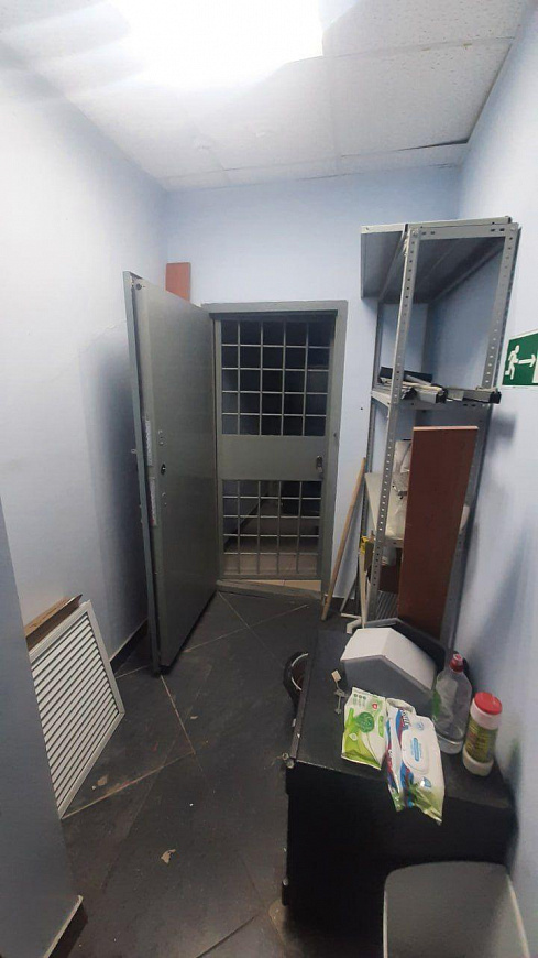 Помещение банка на Коммунистическая 85А фото