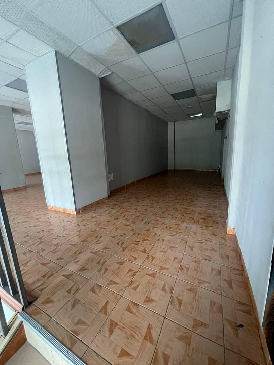 Помещение свободного назначения 285 м2 с панорамными окнами фото