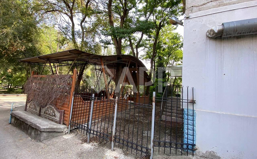 Продам гостиницу  фото