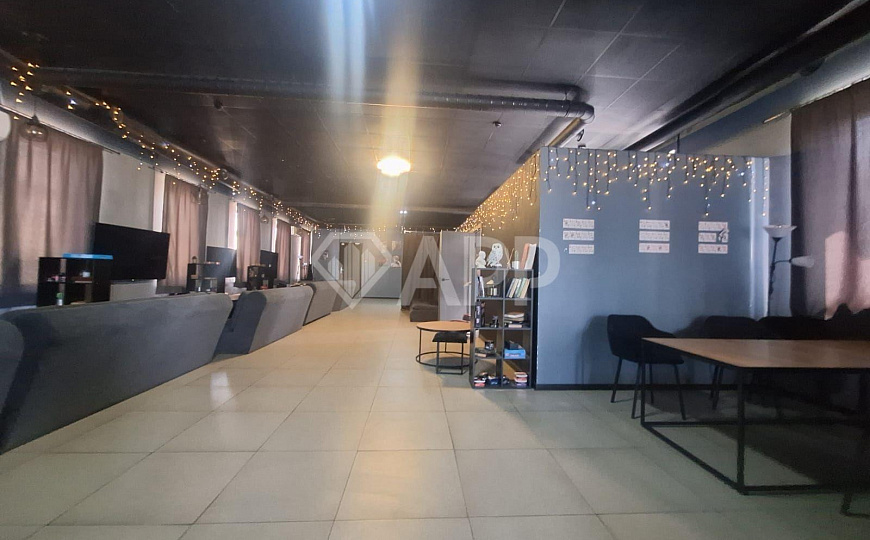 Сдам помещение свободного назначения 180 м² фото