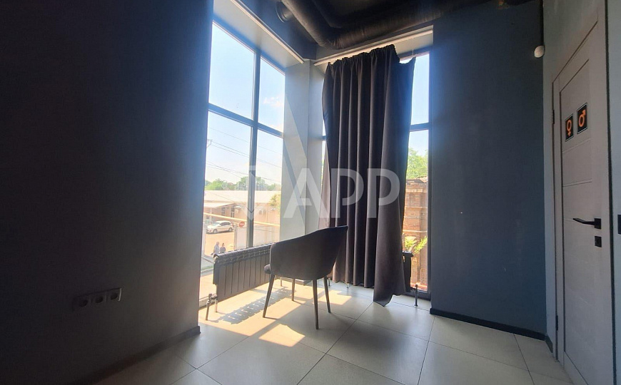 Сдам помещение свободного назначения 180 м² фото