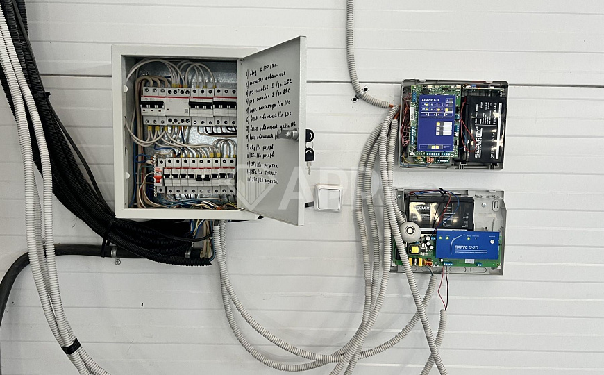 Сдам складское помещение,  1000 фото