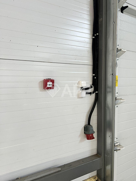 Сдам складское помещение,  1000 фото